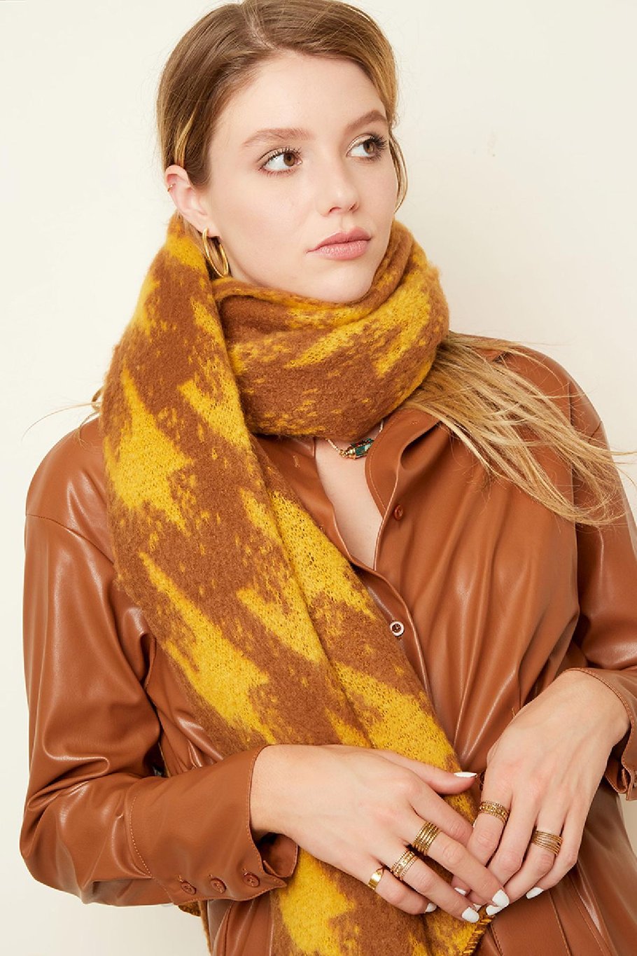 Winterschal Rot Polyester Bild4
